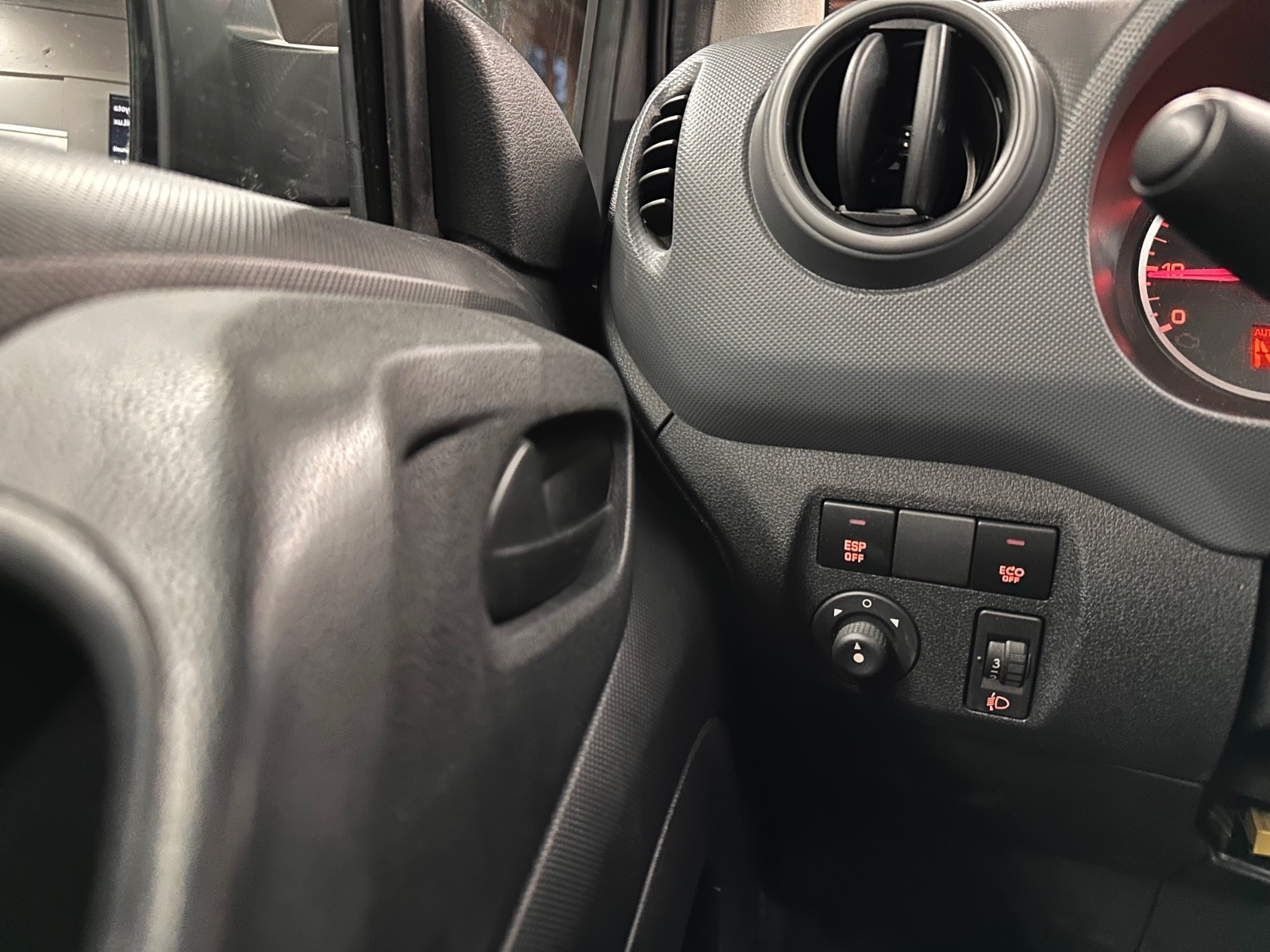 Hovedbilde av Peugeot Partner