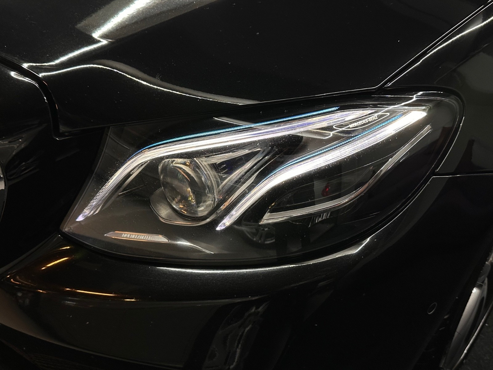 Hovedbilde av Mercedes-Benz E-Klasse