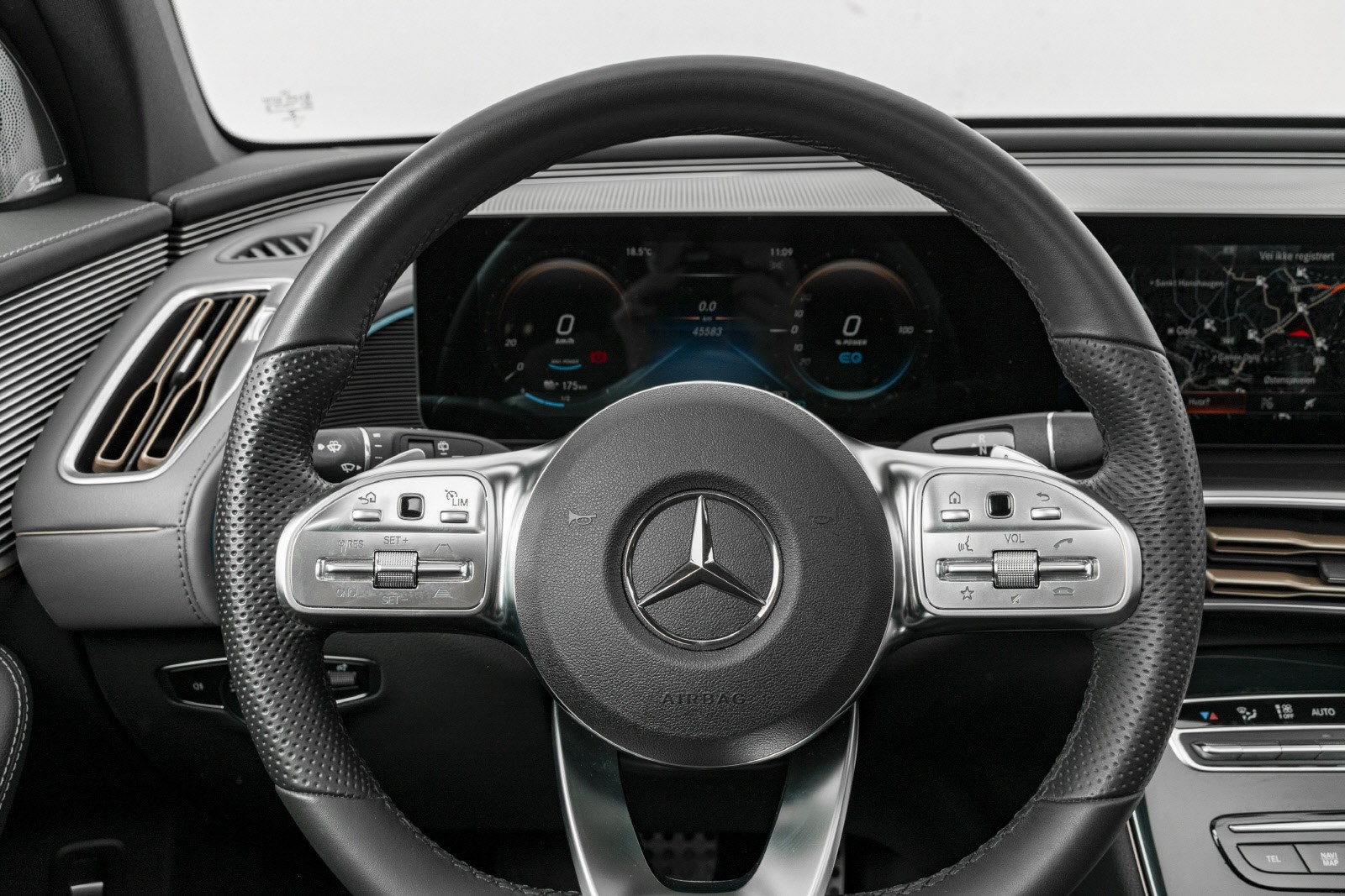 Bilde 16 av Mercedes-Benz EQC