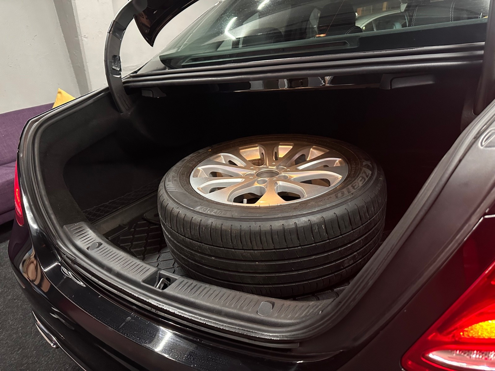 Hovedbilde av Mercedes-Benz E-Klasse