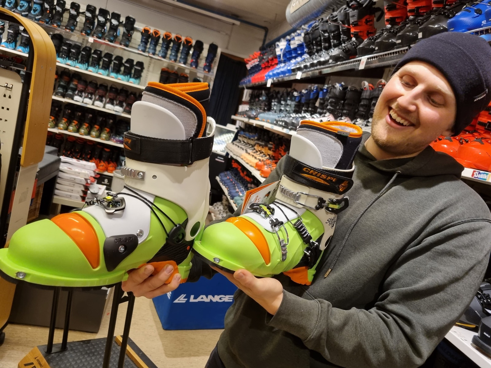 CRISPI SHIVER NTN STØVEL STR 24,5/26,5 -NÅ KUN KR: 3999,- FINN