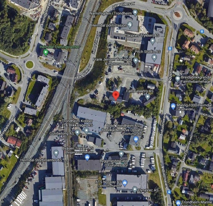 Plassering markert med rød prikk. Galleribilde