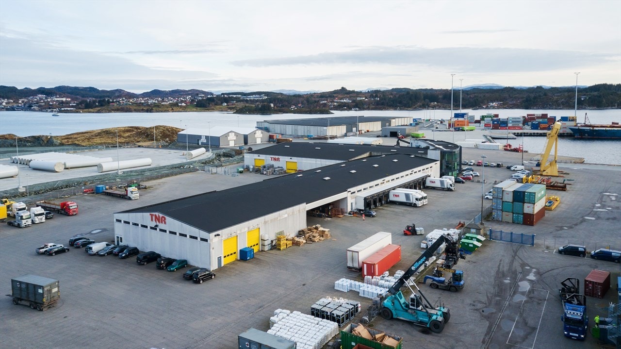 Sentral plassering på Husøy Galleribilde