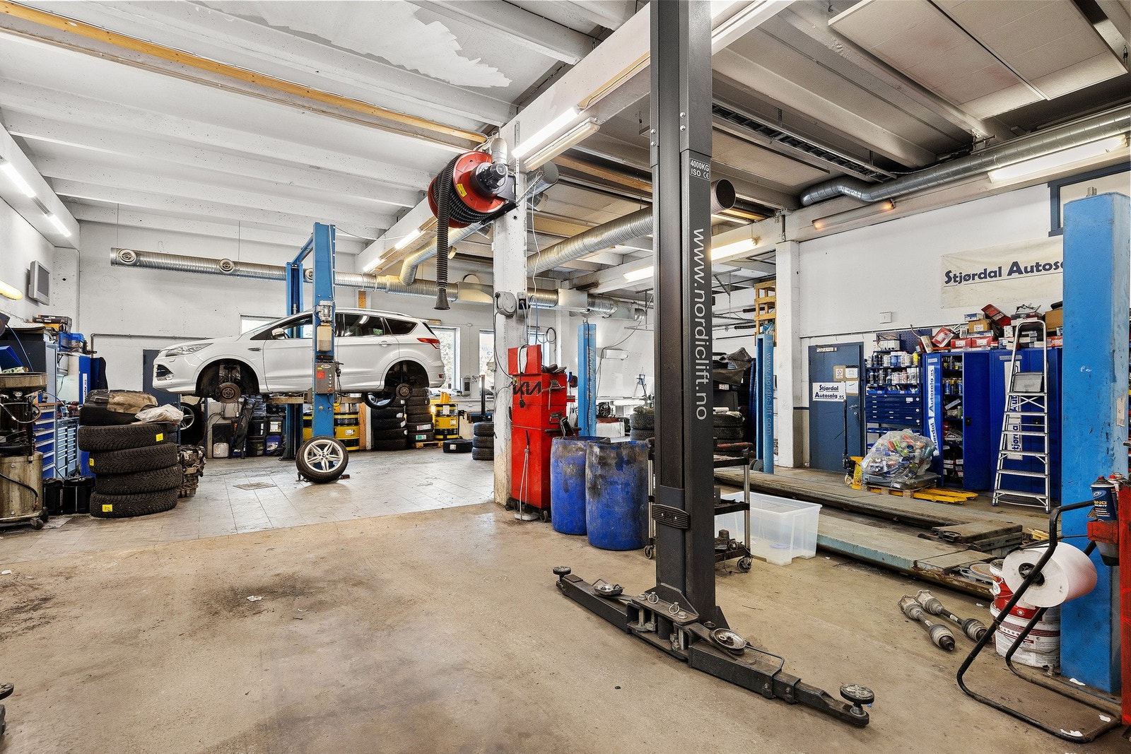 Verksted. Galleribilde