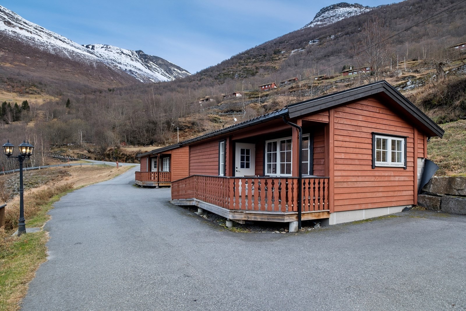 Fasade - hytte med 2 soverom Galleribilde