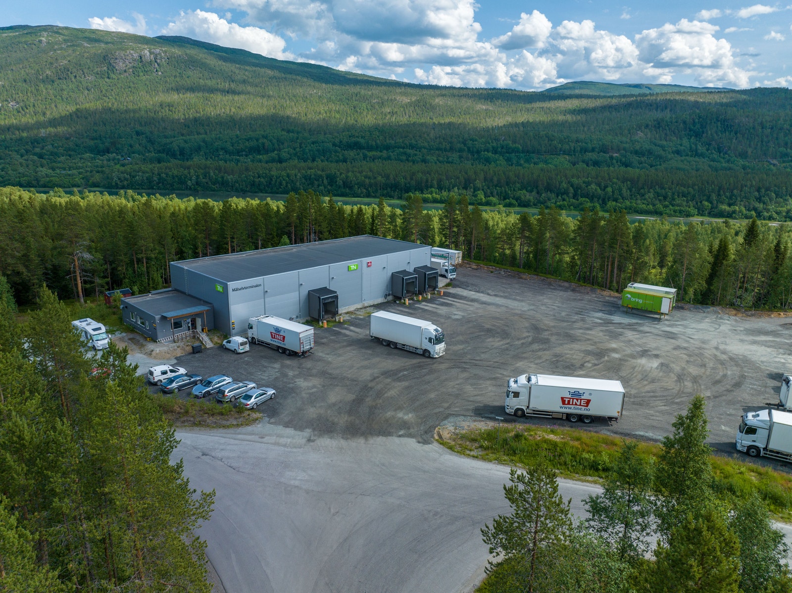 Godt med parkering på eiendommen Galleribilde