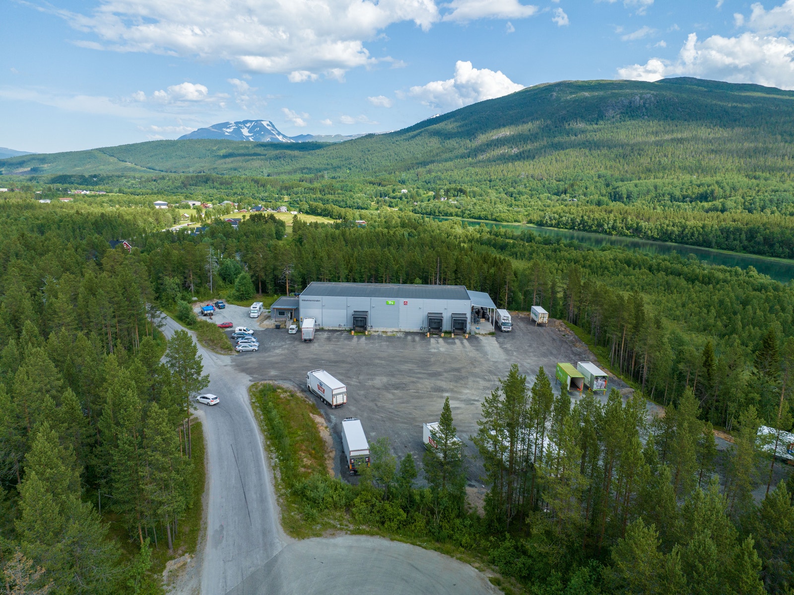 Velkommen til Industriveien 50 i Målselv Galleribilde