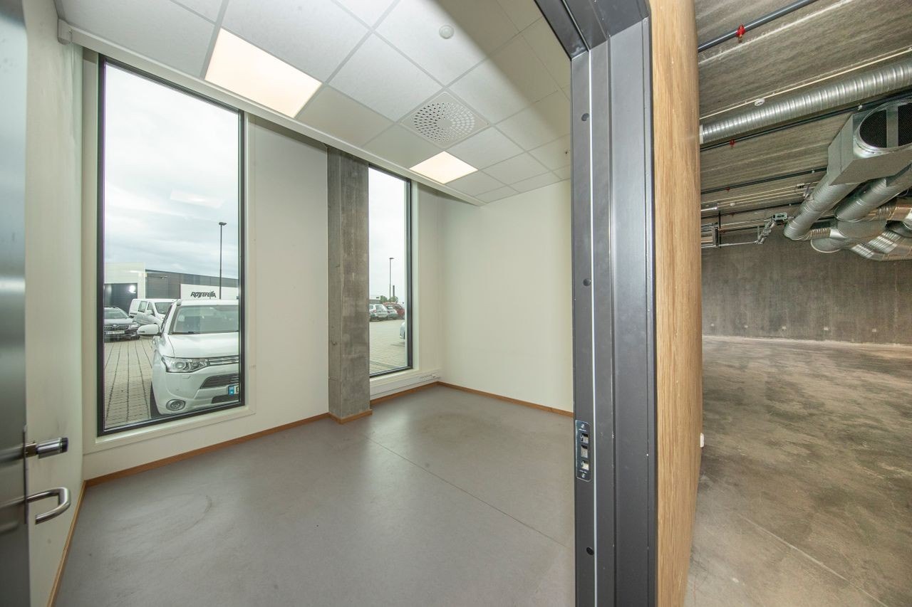Kontor ved lager Galleribilde