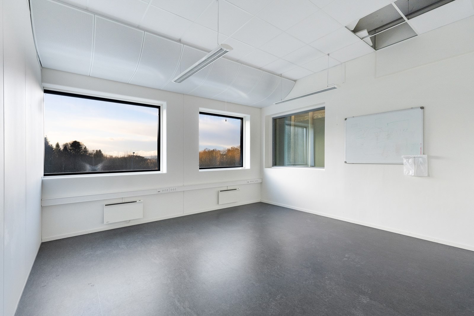 Ledig kontorareal, BTA 88 -312 m². Teamkontor. Galleribilde