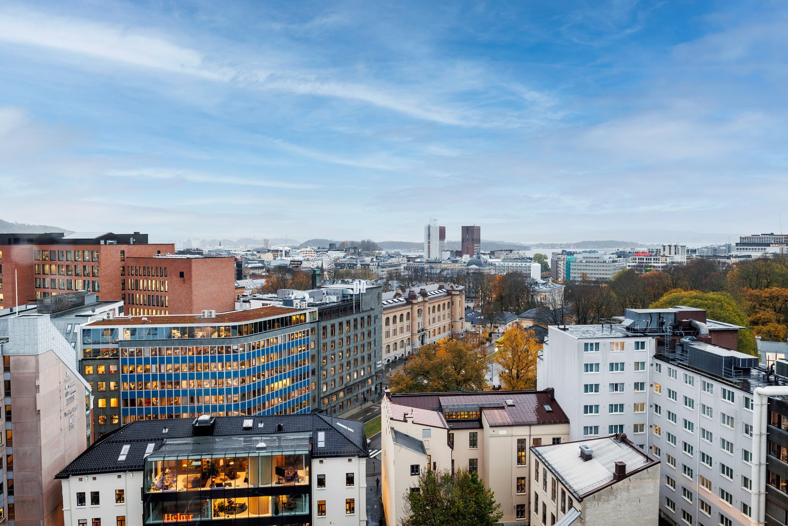 I bygget kan vi tilby topp etasjene med spektakulær panorama utsikt. Galleribilde
