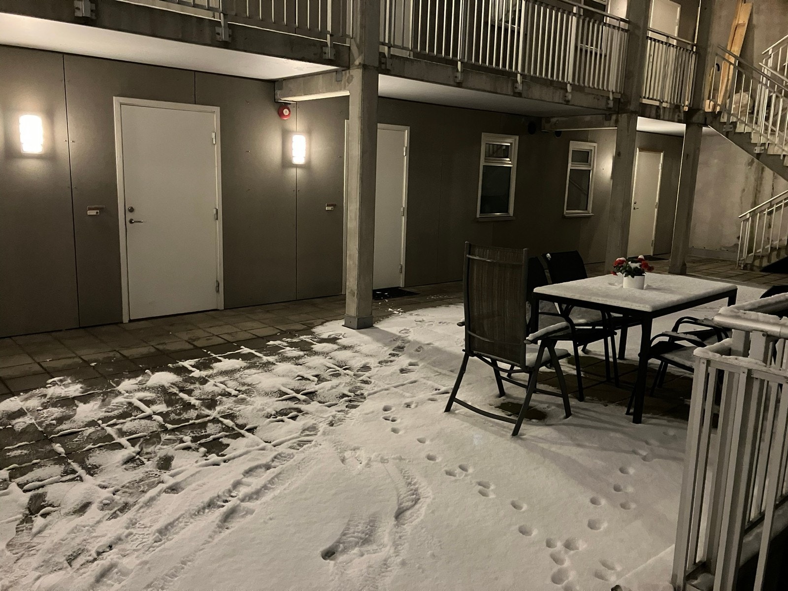 Atrium ved inngangen til leiligheten Galleribilde