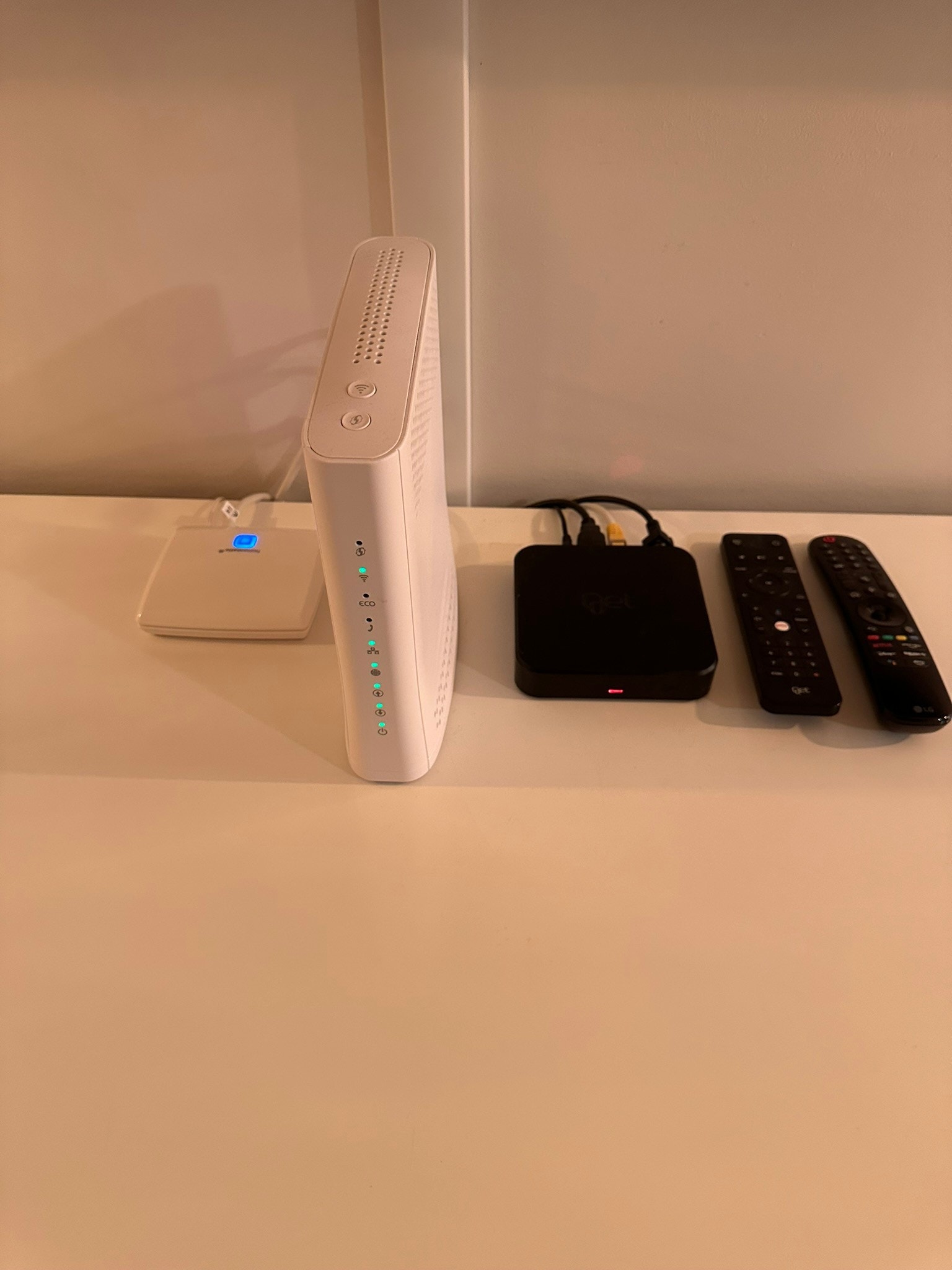 Bredbånd, TV-boks og varmestyring EcoGurard Galleribilde