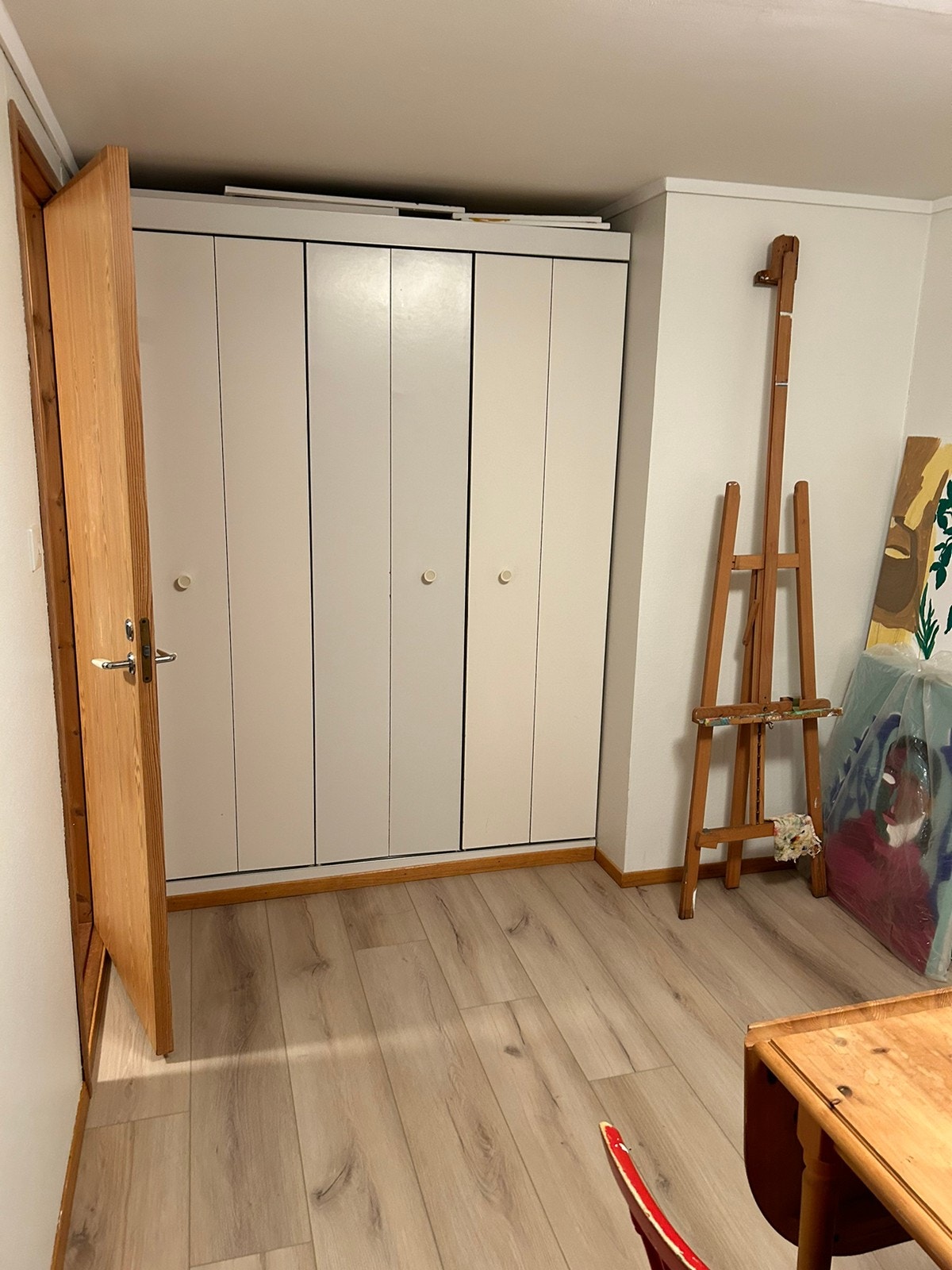Soverom/stue Galleribilde