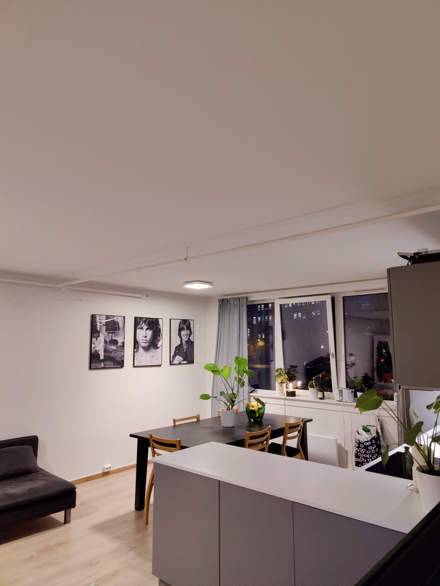 Stue og kjøkken Galleribilde