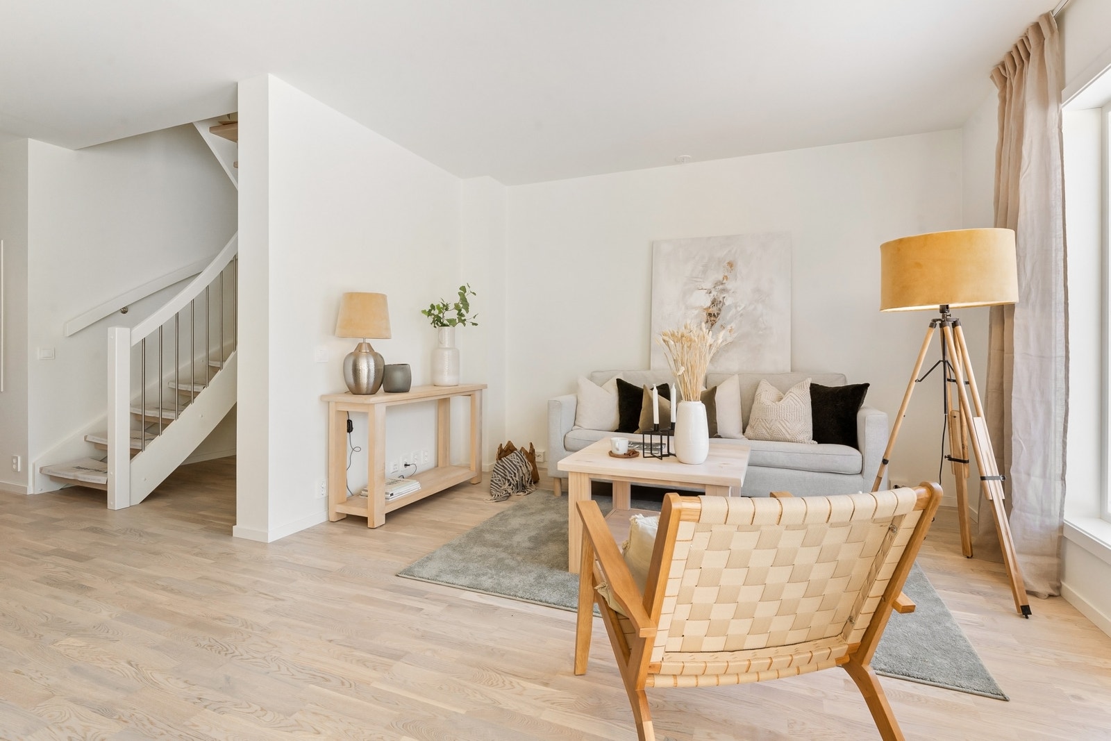 1. etg: Stue Galleribilde