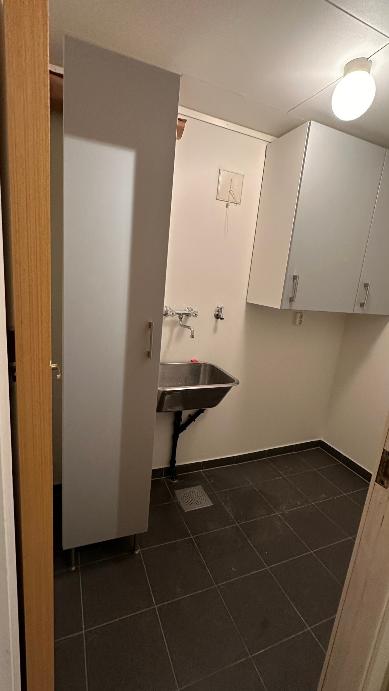 Eget vaskerom ved inngang Galleribilde