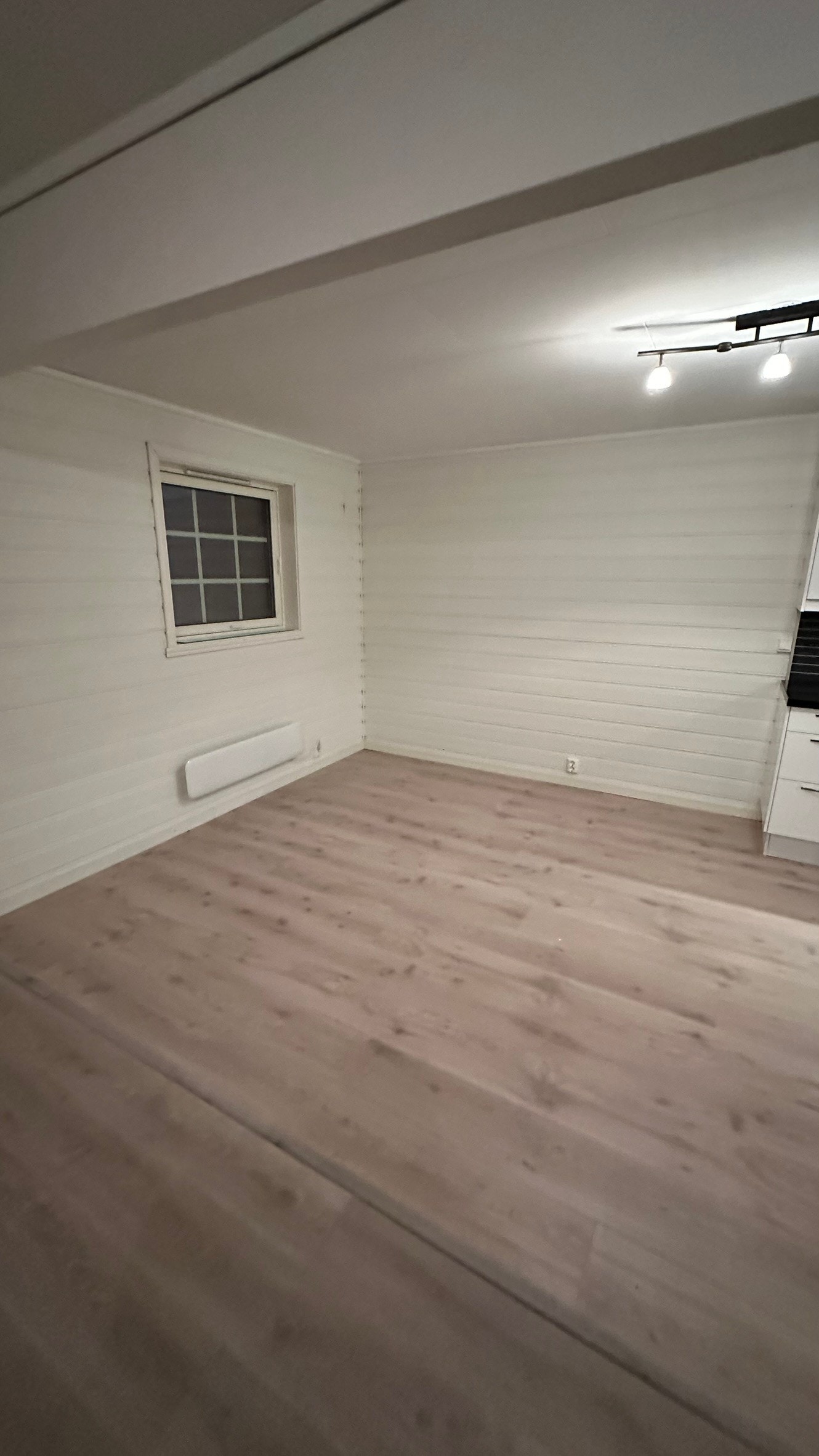 Spiseplass ved kjøkken Galleribilde