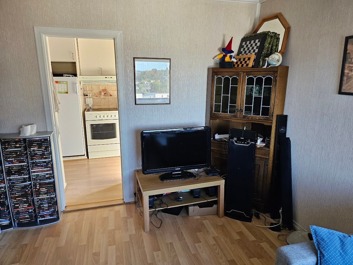 Shared room. Galleribilde