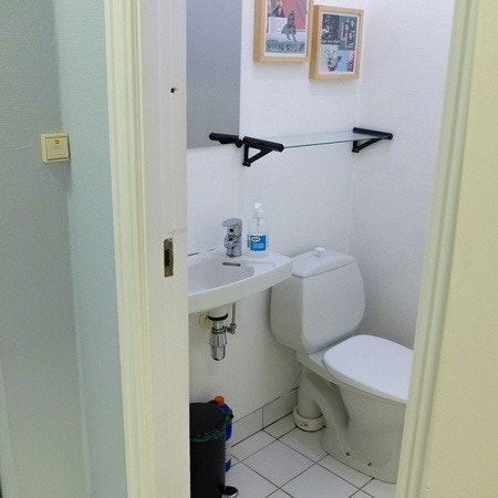 Toalettet Galleribilde