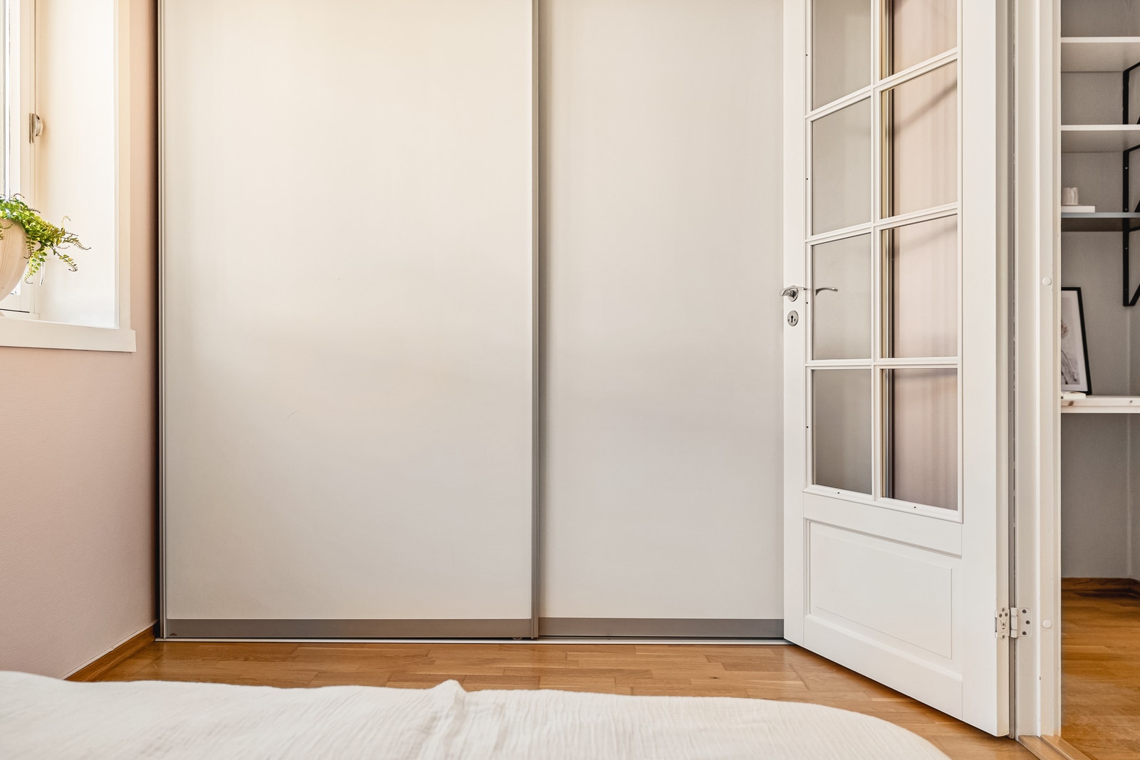 Garderobe soverom Galleribilde