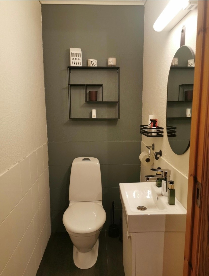 Toalett i 1. etasje Galleribilde