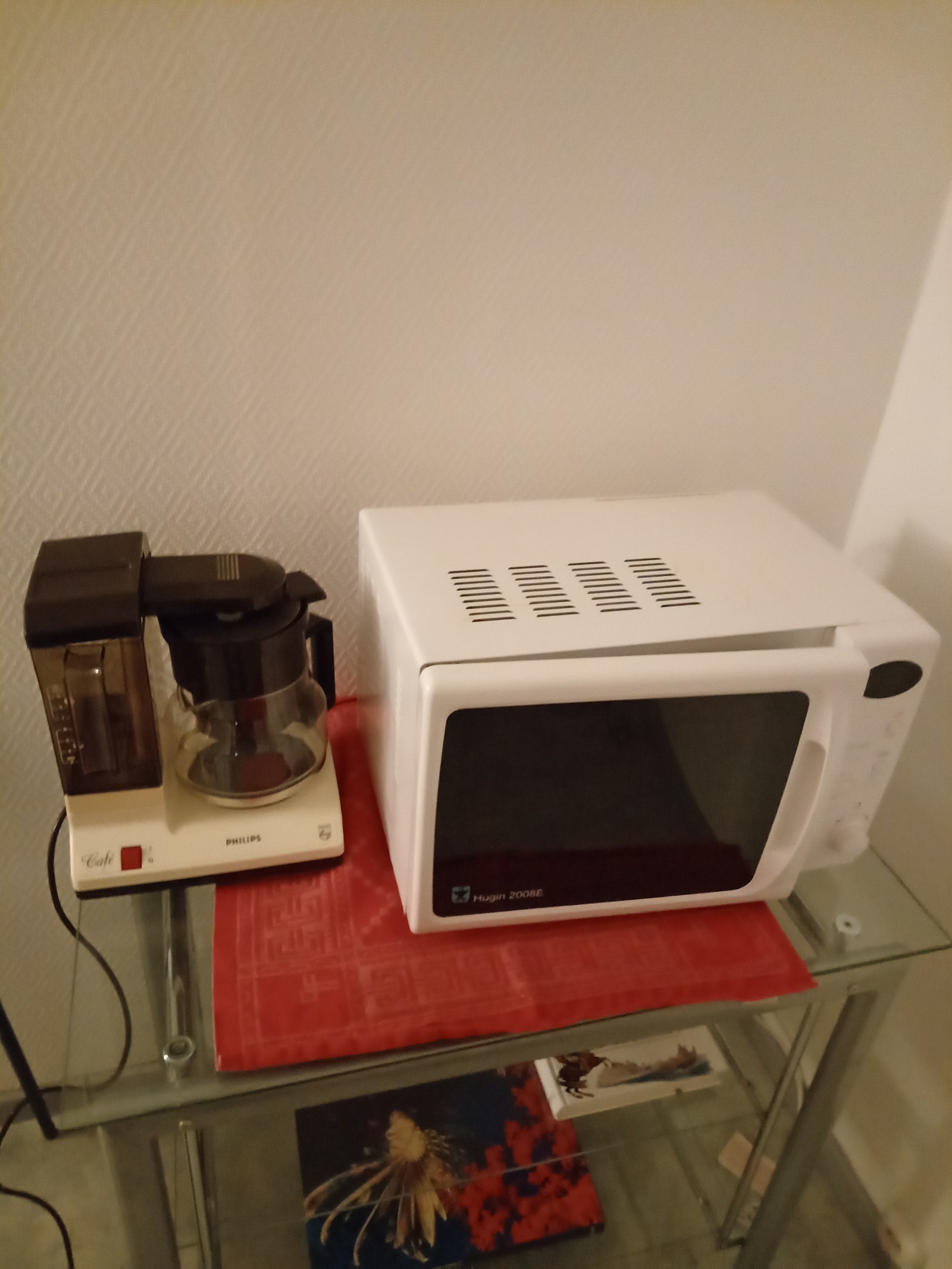 Nå med kaffetrakter og mikro på hybel nr. 2 Galleribilde