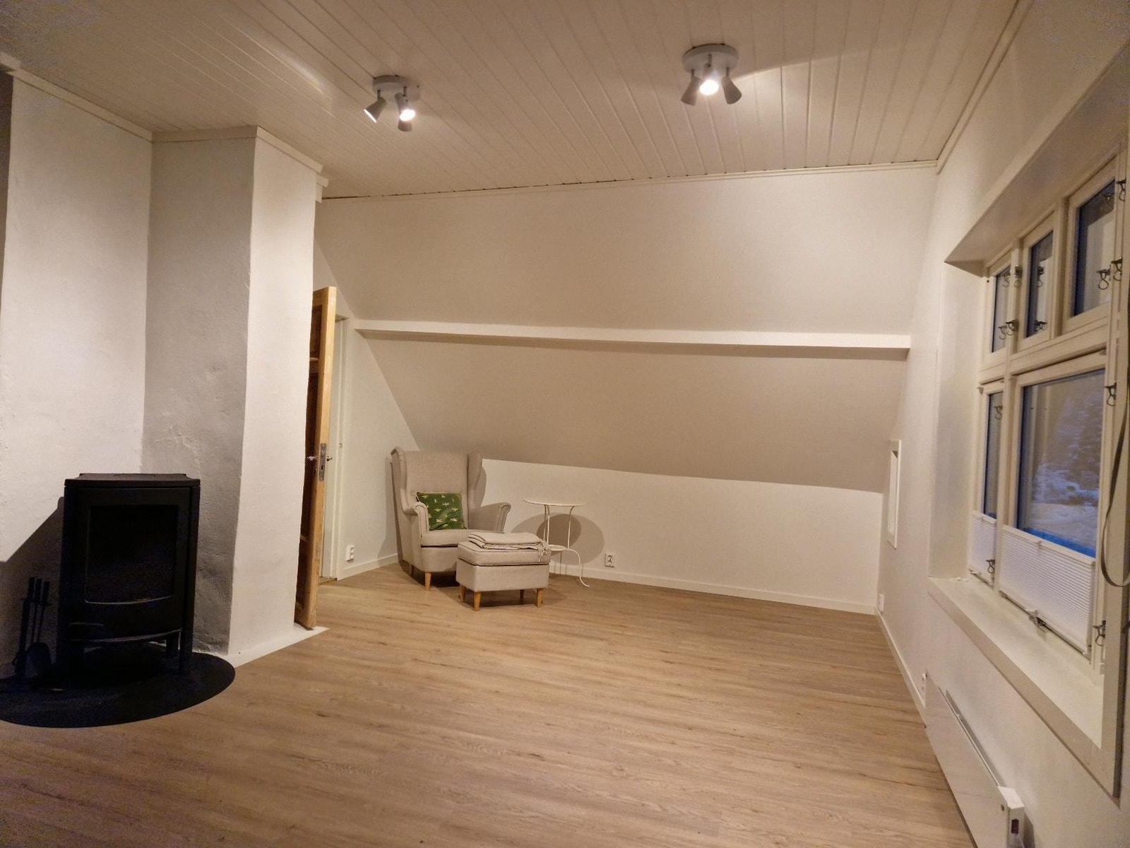 Ny peis som varmer godt Galleribilde