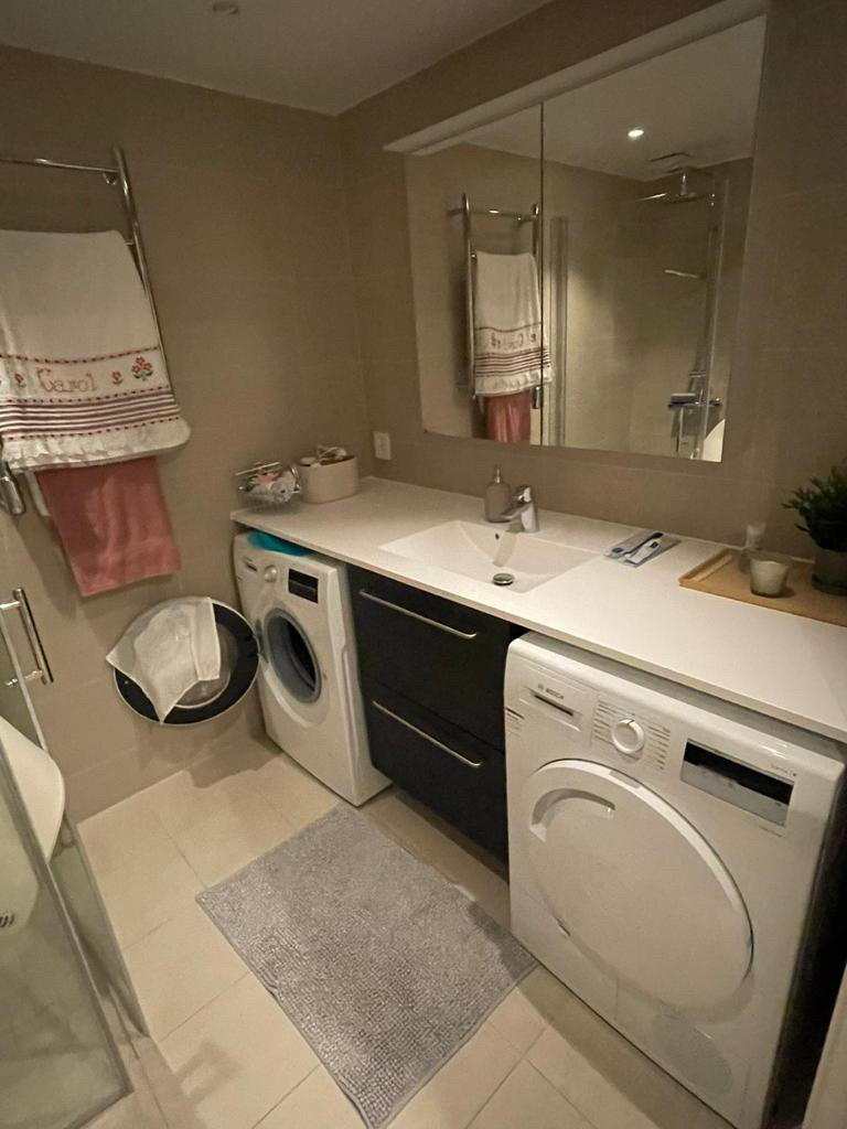 Baderom (bilde fra leietaker) Galleribilde