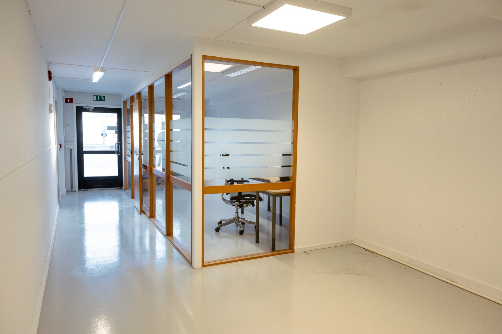 Spiserom/møterom m/kjøkken Galleribilde