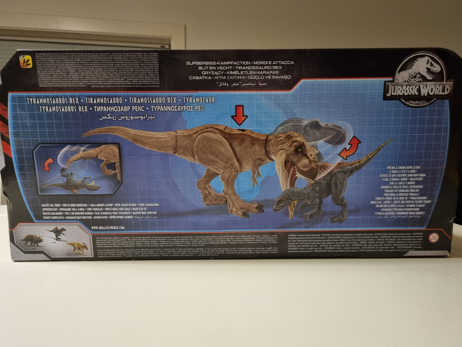 Jurassic World Toys Bite n Fight Tyrannosaurus Rex FINN torget