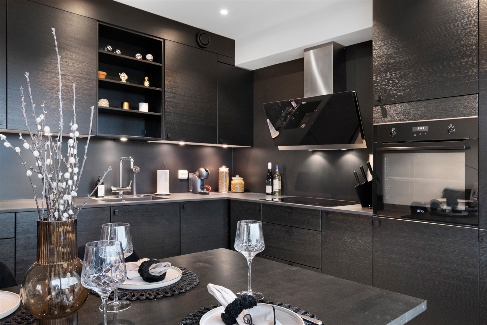 Bilder fra lignende leverte boliger med kundetilpasninger. Galleribilde