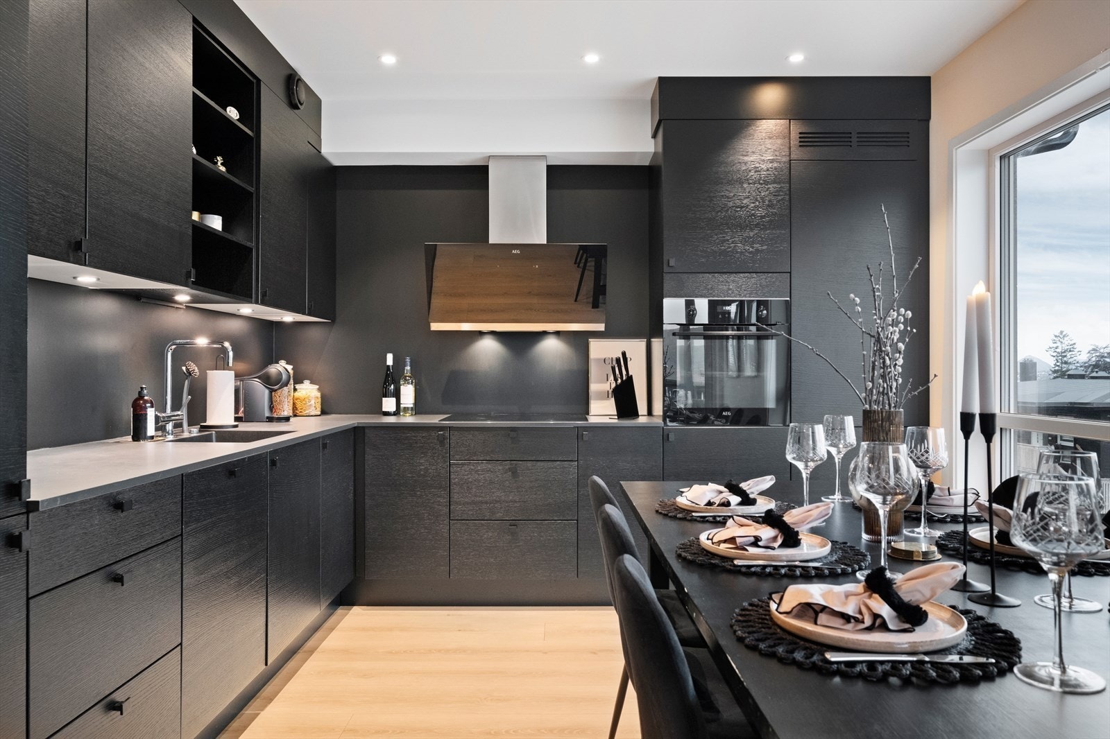 Bilder fra lignende leverte boliger med kundetilpasninger. Galleribilde