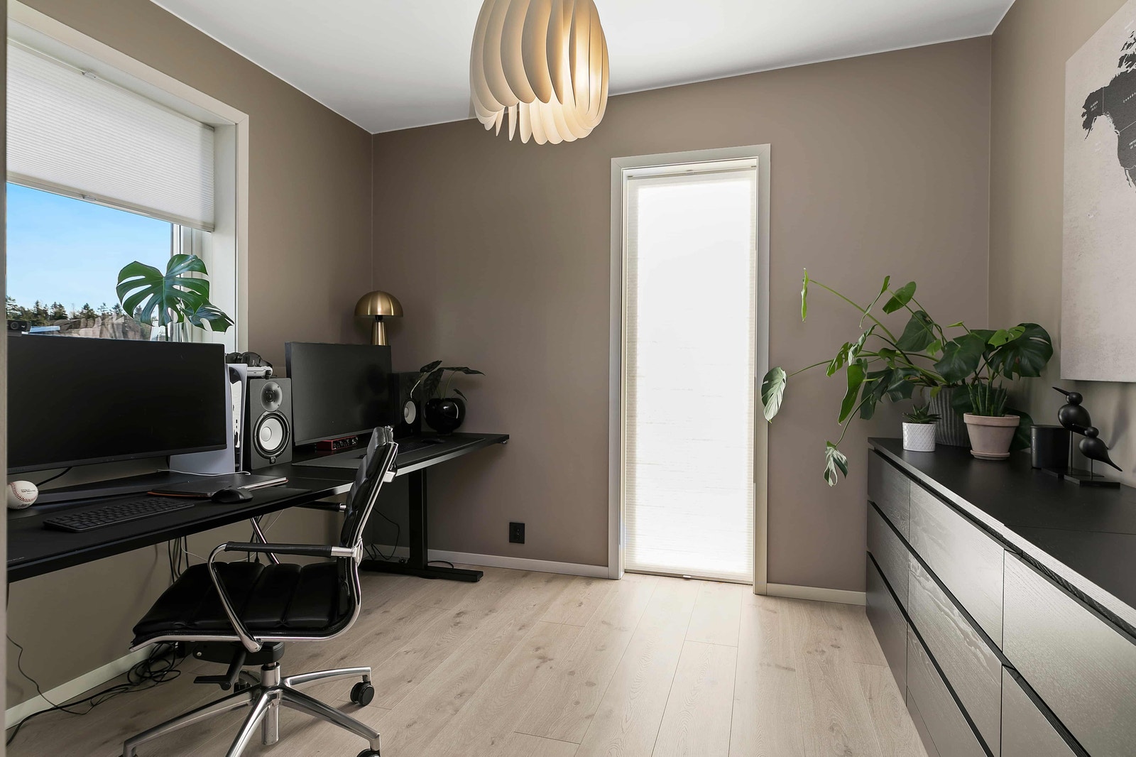 Bildet fra tilsvarende bolig i ett annet prosjekt. Boligen er en endeleilighet og inneholder tilvalg. Galleribilde