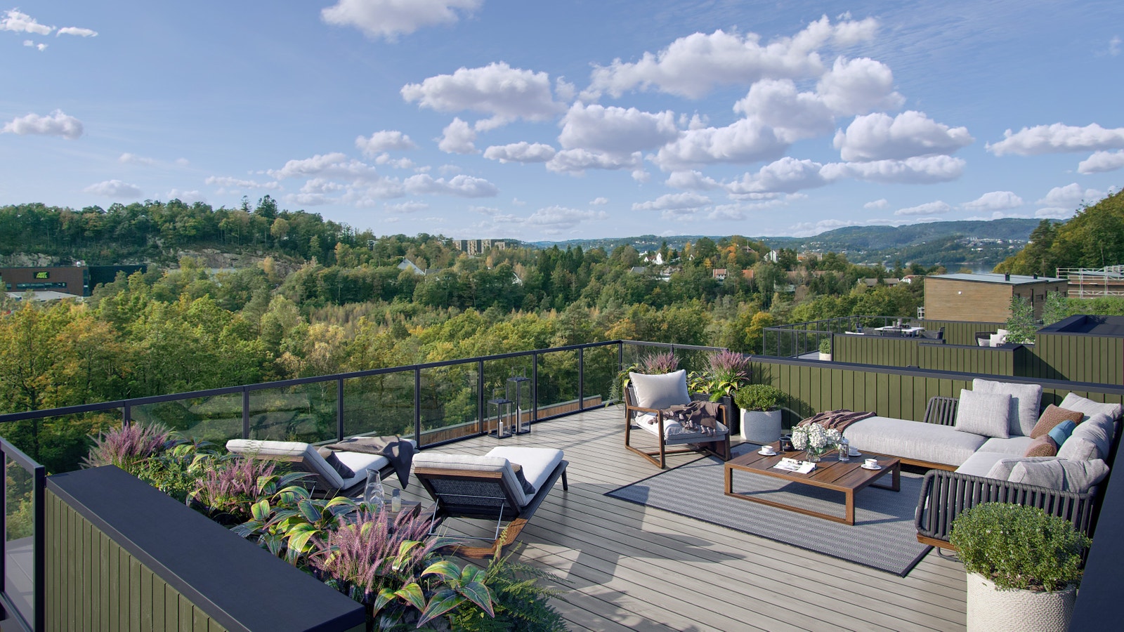 Fra boligens takterrasse kan man nyte sol og sommer fra morgen til kveld. Galleribilde