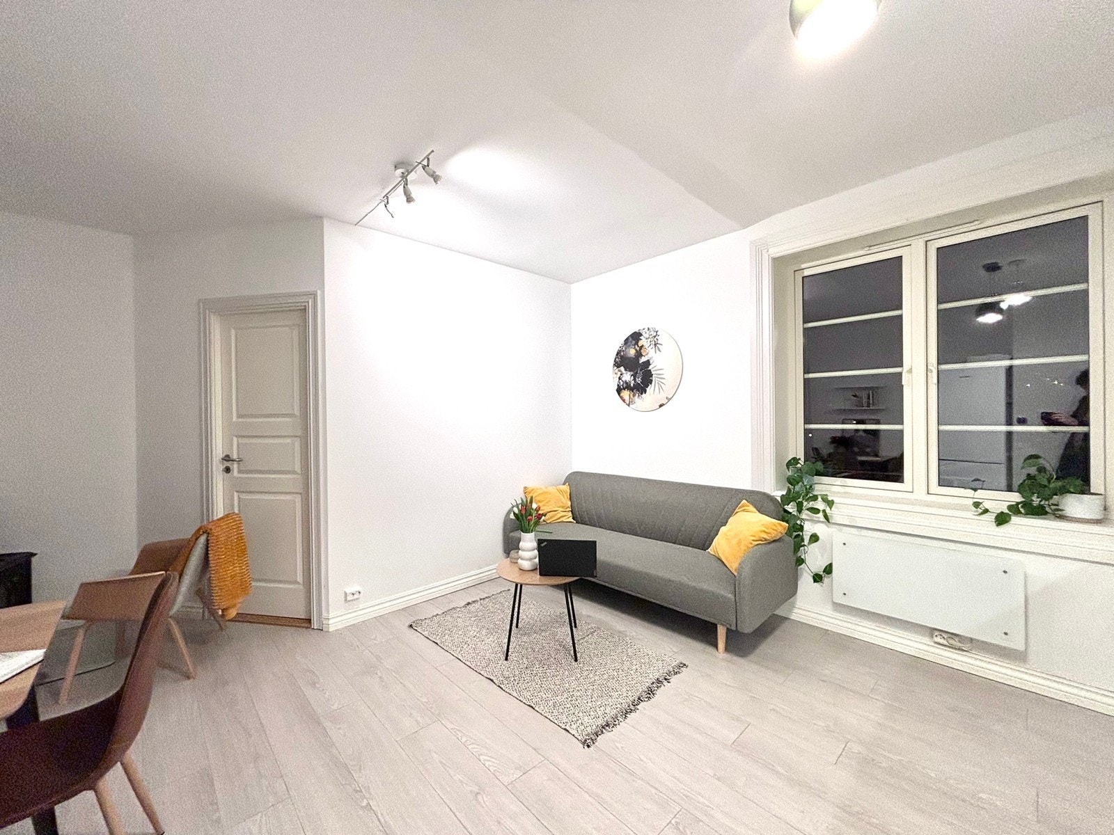 Sofa følger ikke med Galleribilde