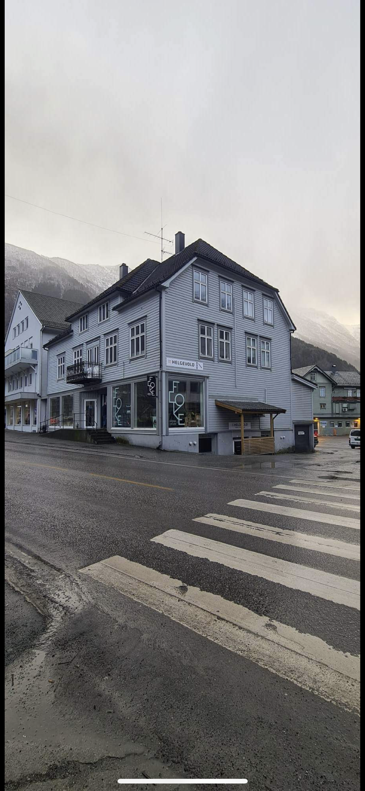 Fasade, gate Galleribilde