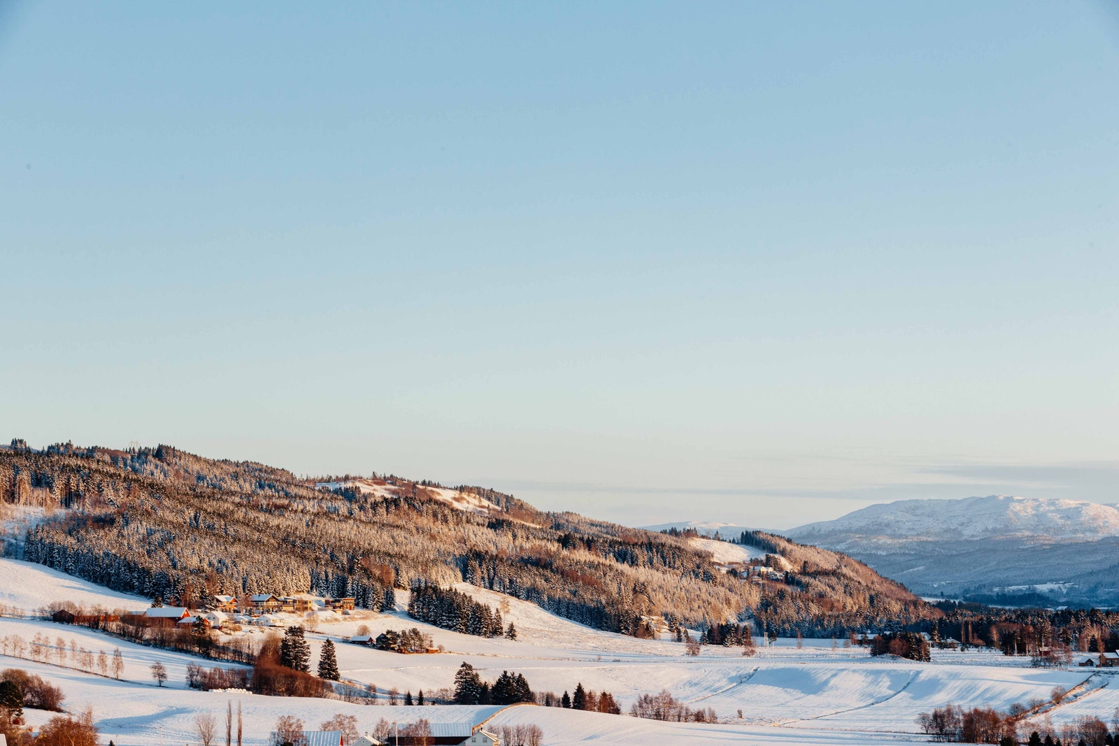 Fantastisk utsikt fra området og eneboligene. Galleribilde
