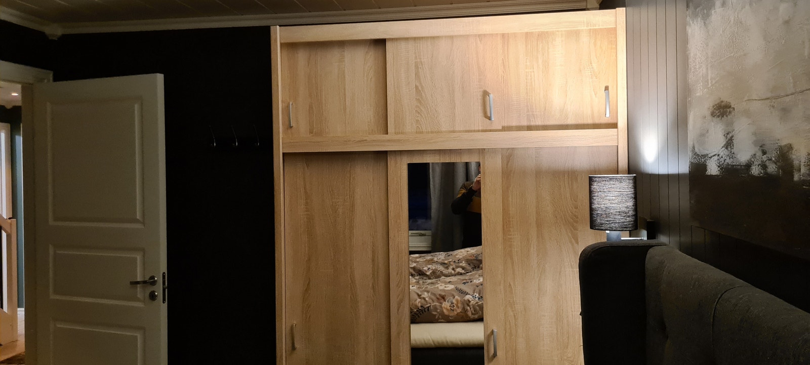 Skap 1 etg Galleribilde