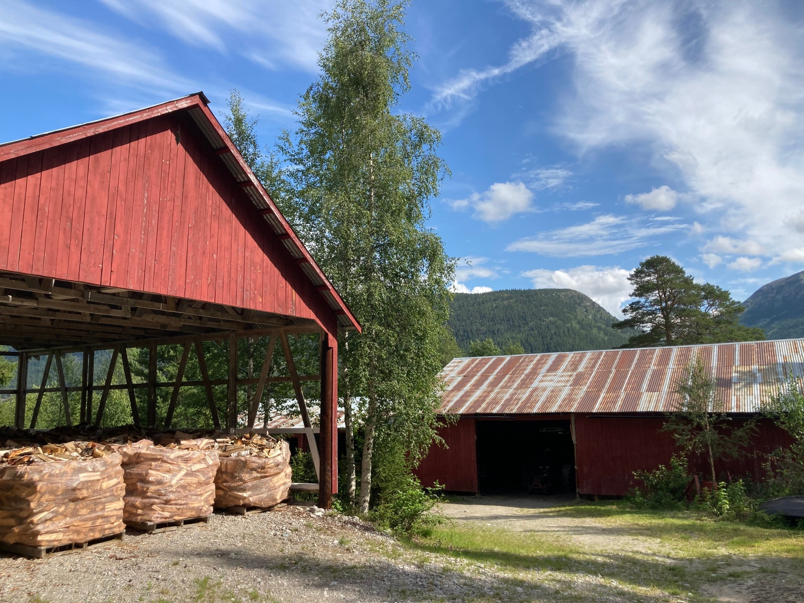 Vedlager og redskapshus Galleribilde