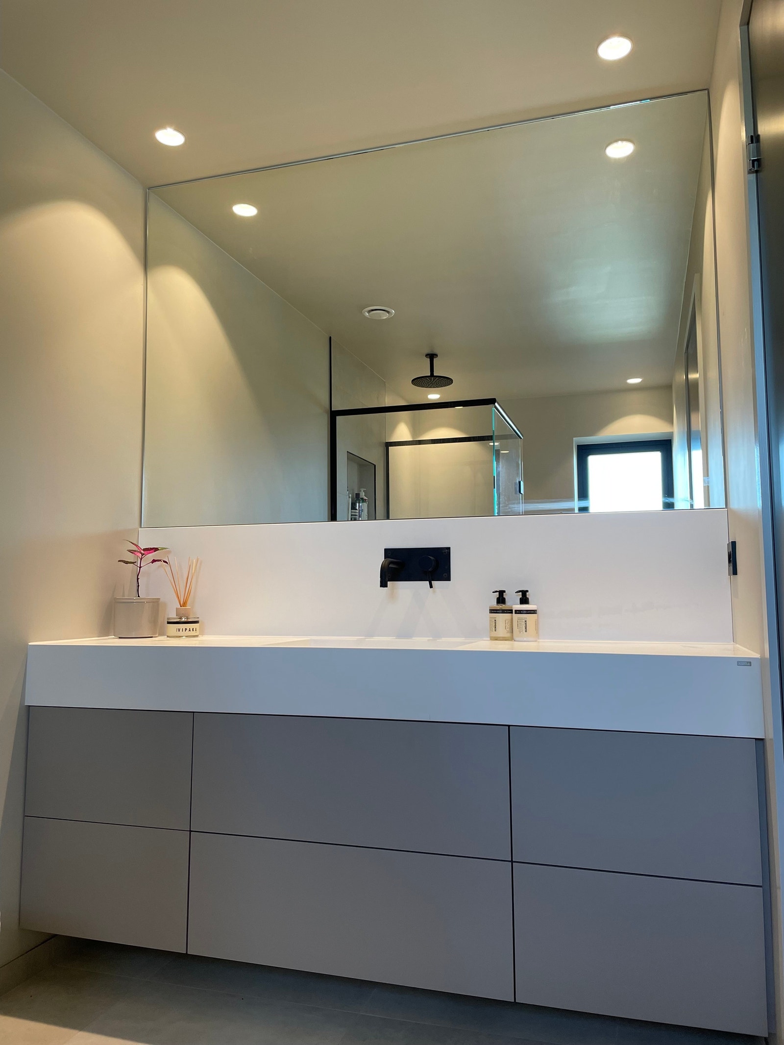 Bad hovedsoverom Galleribilde