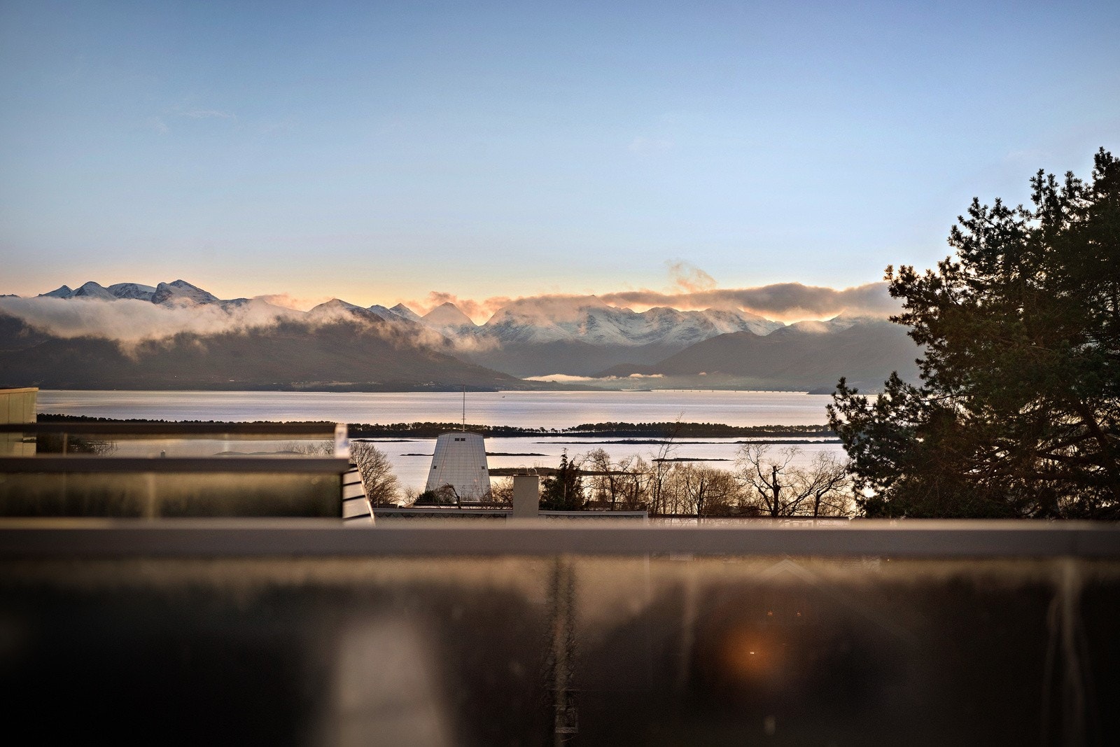 Utsikten fra takterrassen mot sør er nydelig! Galleribilde