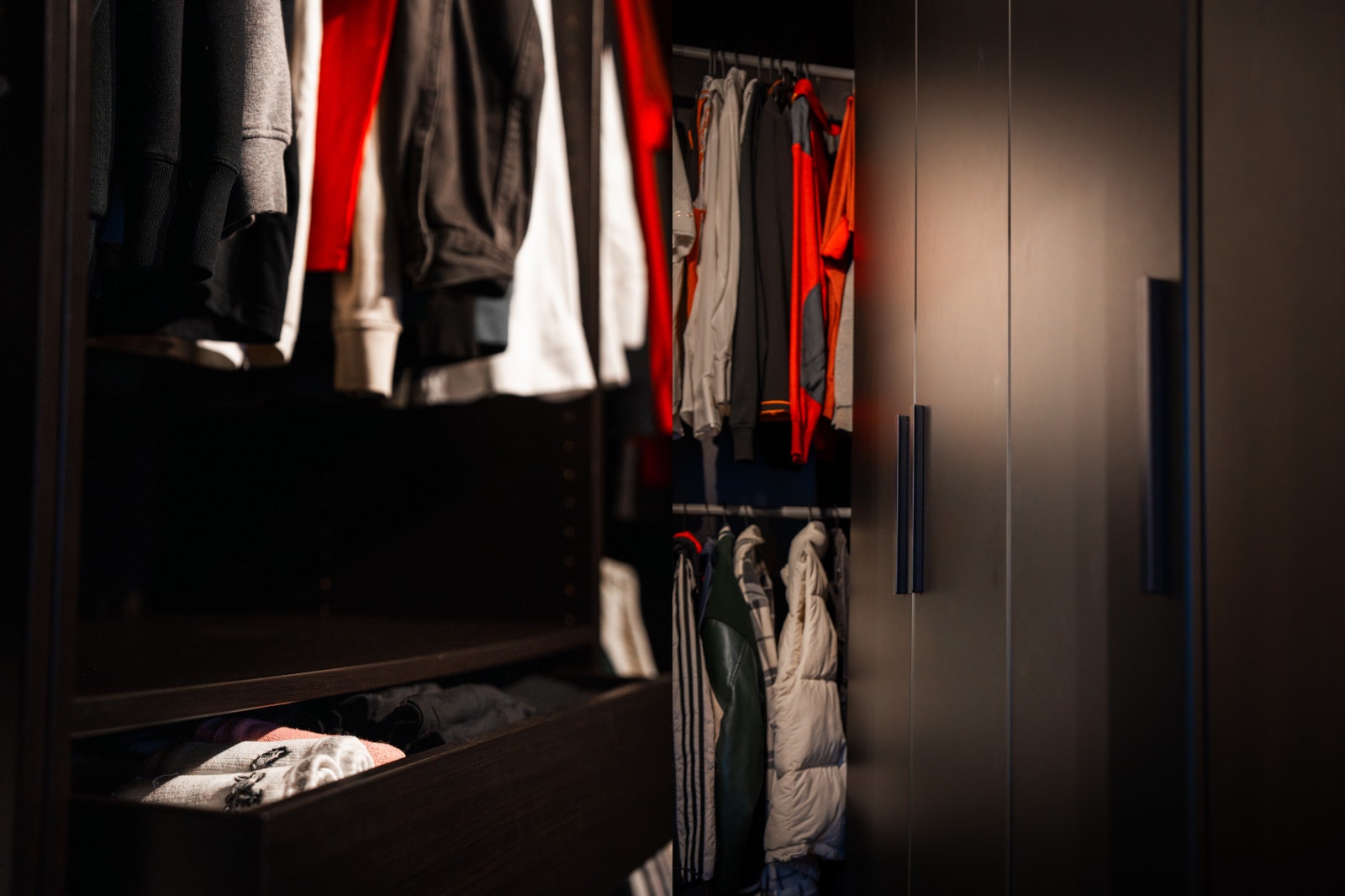 Soverom | Stort PAX skap fra Ikea, medfølger leiligheten Galleribilde