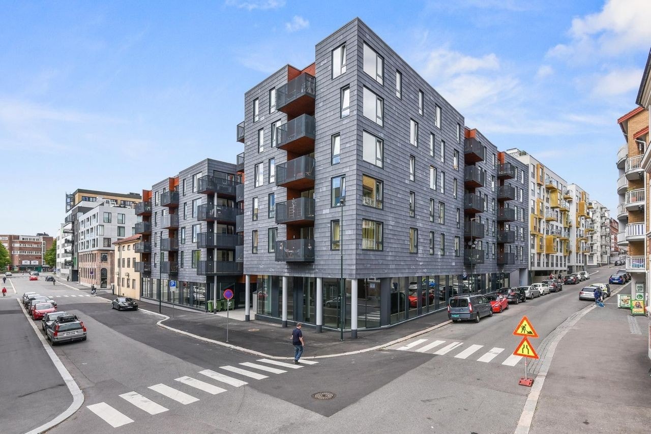 Fasaden over garasjen Galleribilde