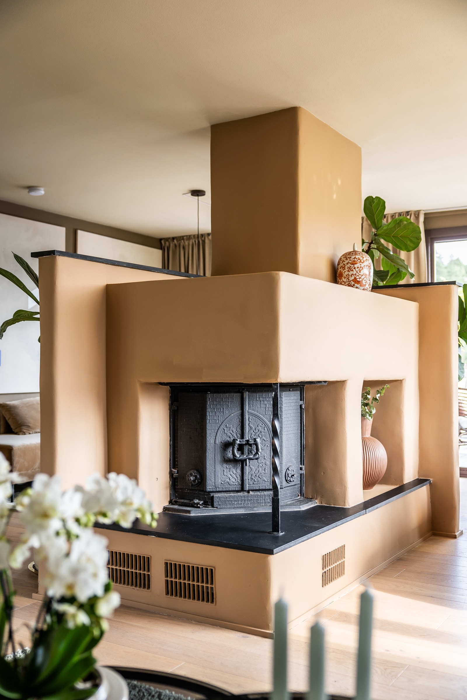 Peisen er både pen og avgir god varme. Galleribilde