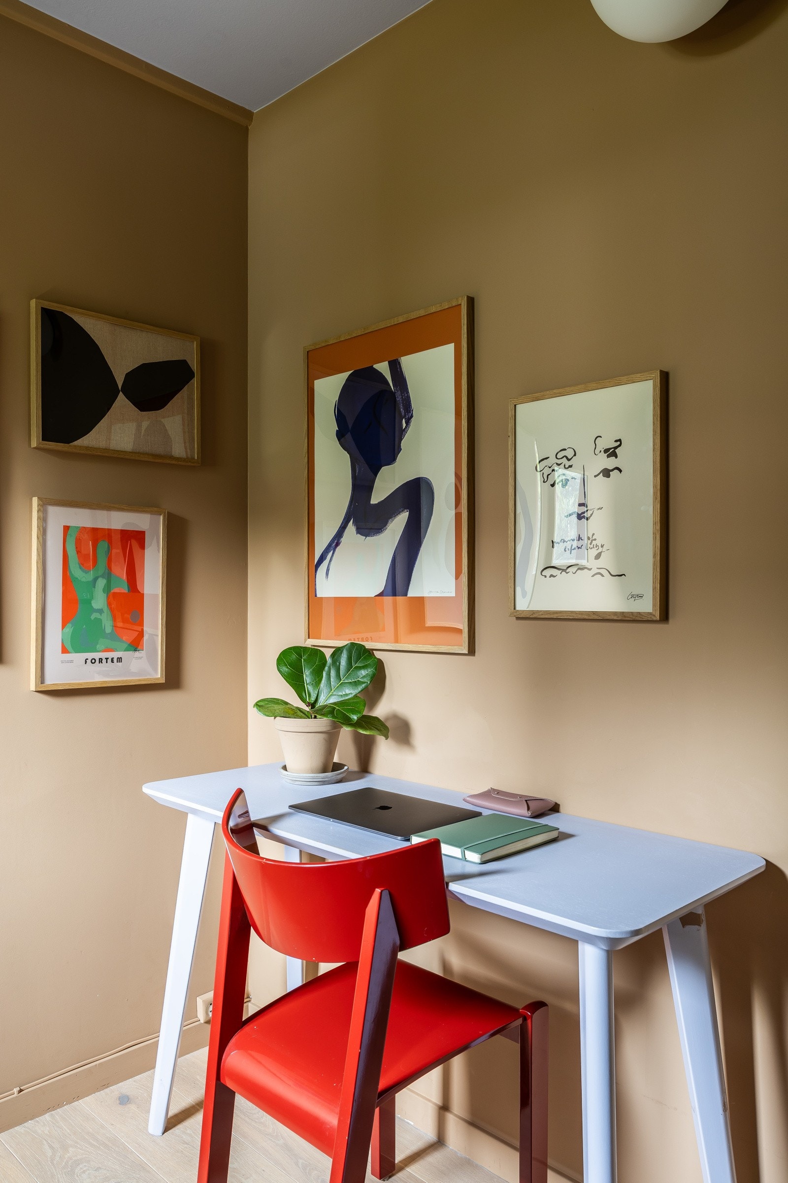 Koselig leseplass på barnerommet i 2. etasje. Galleribilde