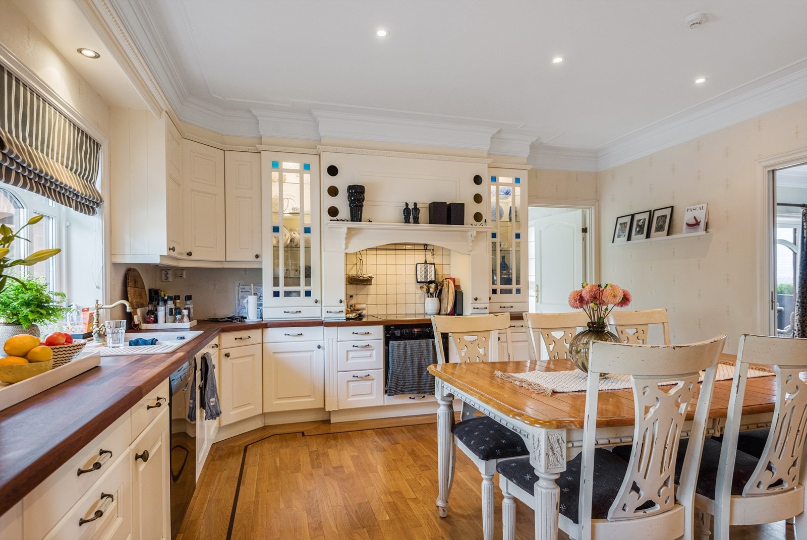 Heltre Merbau benkeplate i meget god kvalitet. Galleribilde