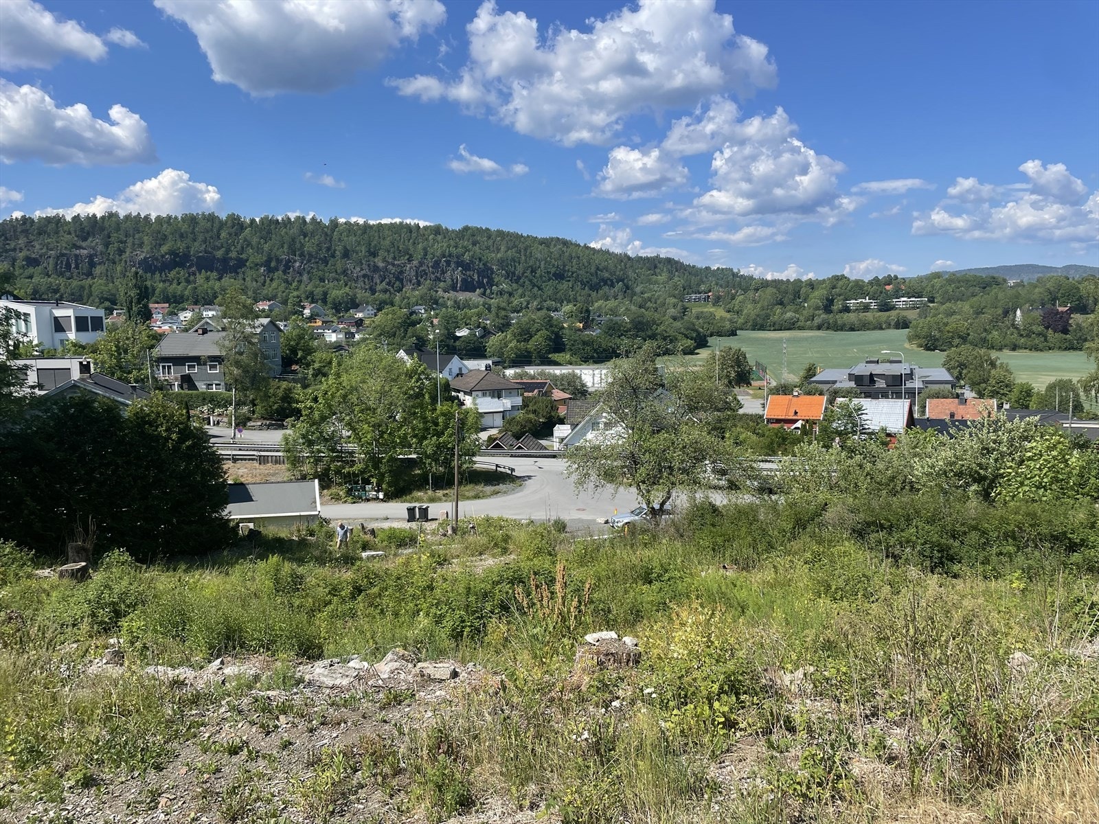 Utsikt mot Bærumåsene Galleribilde