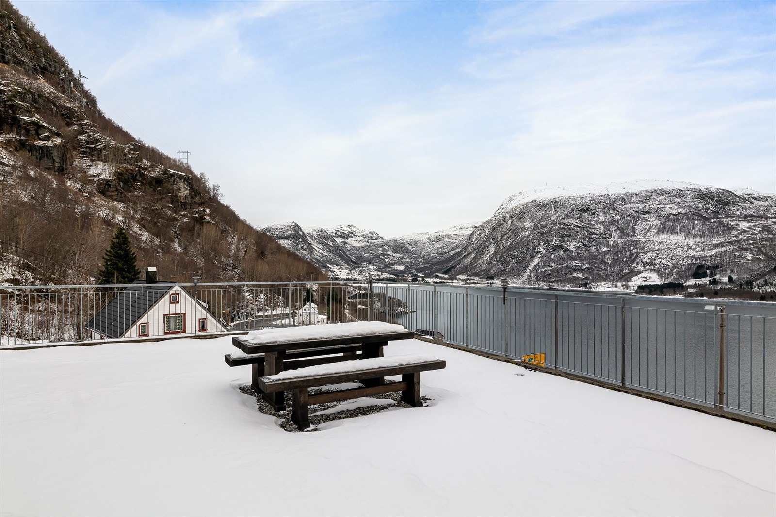 Felles terrasse Galleribilde