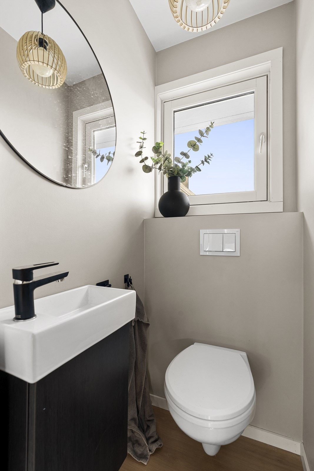 Gjestetoalett Galleribilde