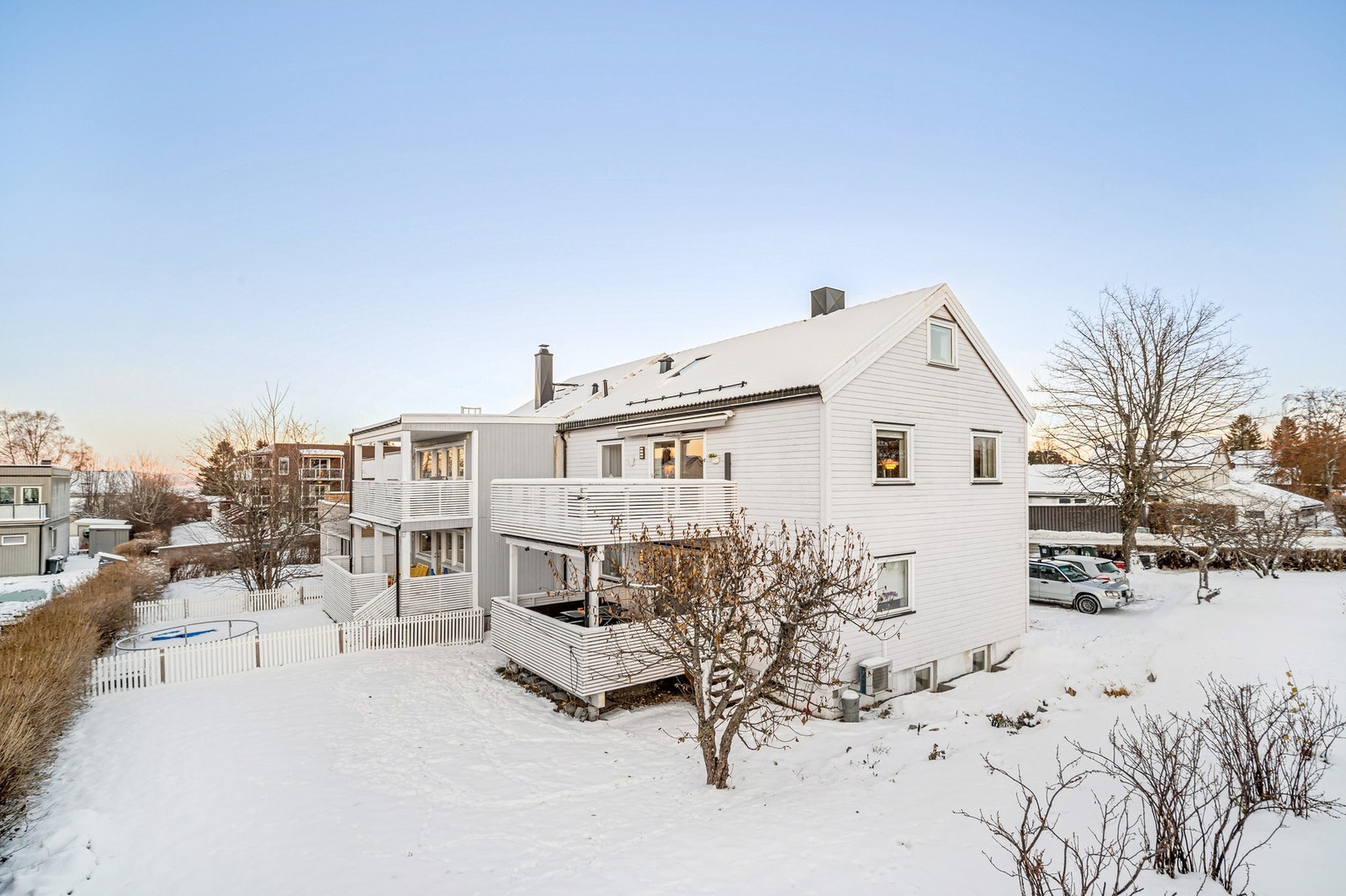 Velkommen til Jakobslivegen 67 C - En flott horisontaldelt tomannsbolig beliggende på beste Charlottenlund! Galleribilde